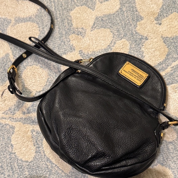 Marc Jacobs - Black Leather Classic Q Natasha Crossbody Bag - Picture 5 of 5